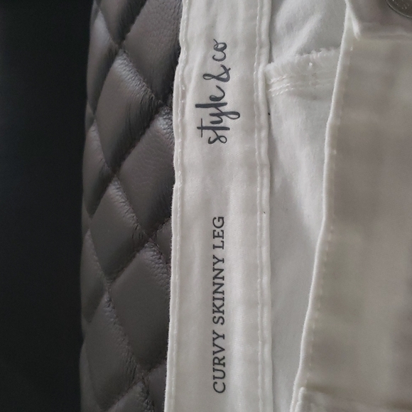 Style & Co Jeans - Picture 3 of 4